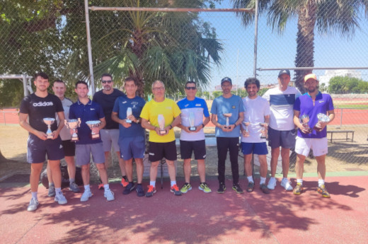 Manuel Castillo, campeón de la XXXIV Liga de Tenis de Mérida