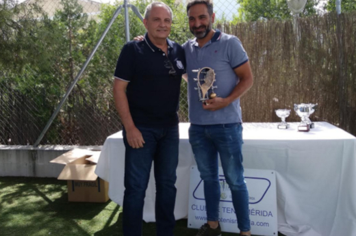 Entrega de trofeos de las Ligas XXIV y XXV