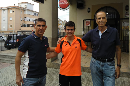 Carlos Alcalde vence en la XXIII Liga de Tenis Café Barco