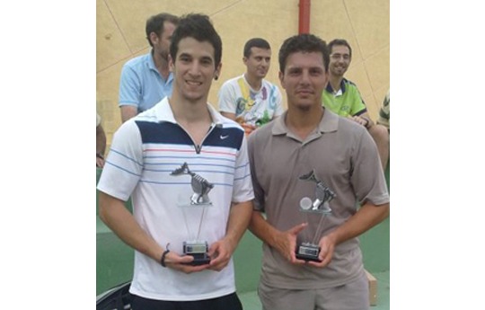 Alejandro García vence en la V Edición de la Liga de Tenis de Mérida